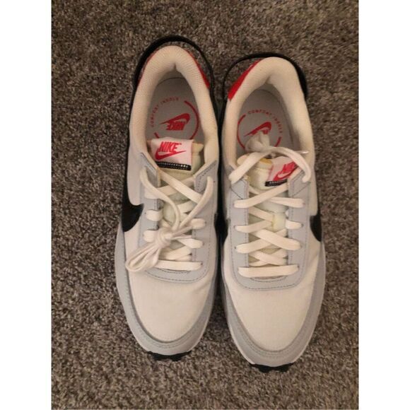 Nike Waffle Debut Shoes Men\'s Size 8